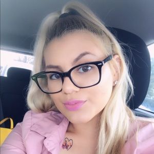 Meet your Posher, Lizeth